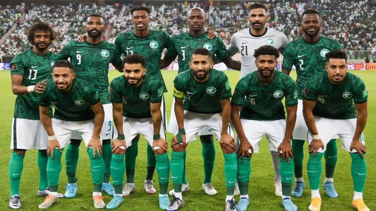 قناة مجانية تبث مباراة السعودية وإسبانيا في كأس العالم